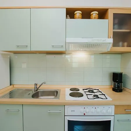 Marinela Apartment *
